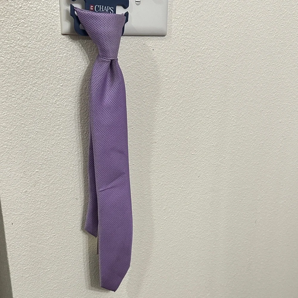 CHAPS Lavender Micro-Pattern Boy’s Neck Tie great SPRING color